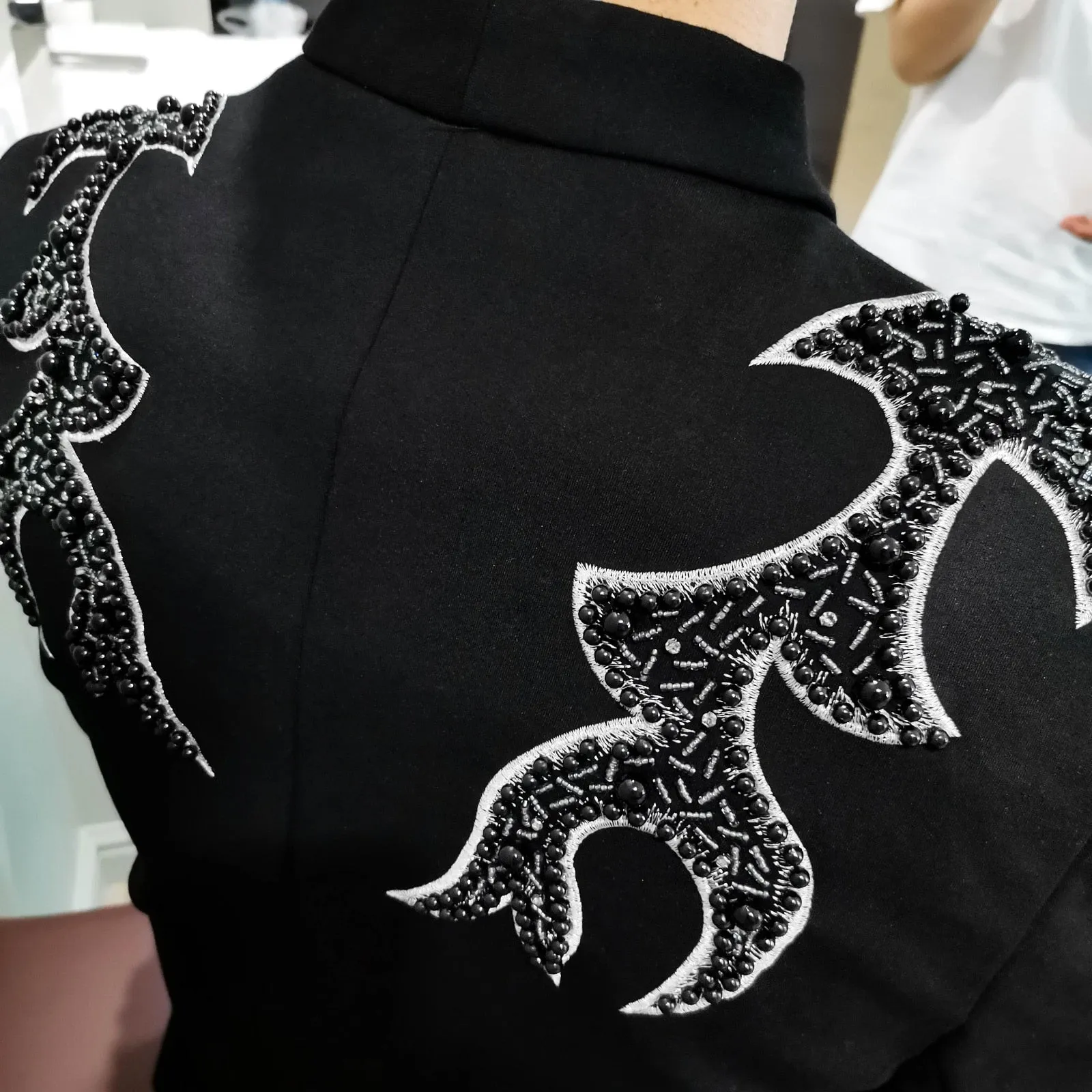 Abstract Rhinestone Pattern Shawl Lapel Blazer