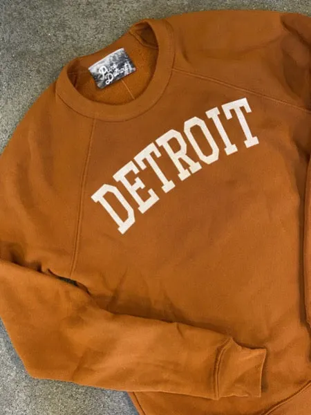 Detroit Collegiate Arch Pullover /  White   Pumpkin / Unisex