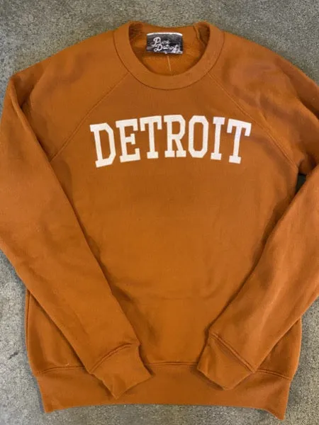 Detroit Collegiate Arch Pullover /  White   Pumpkin / Unisex