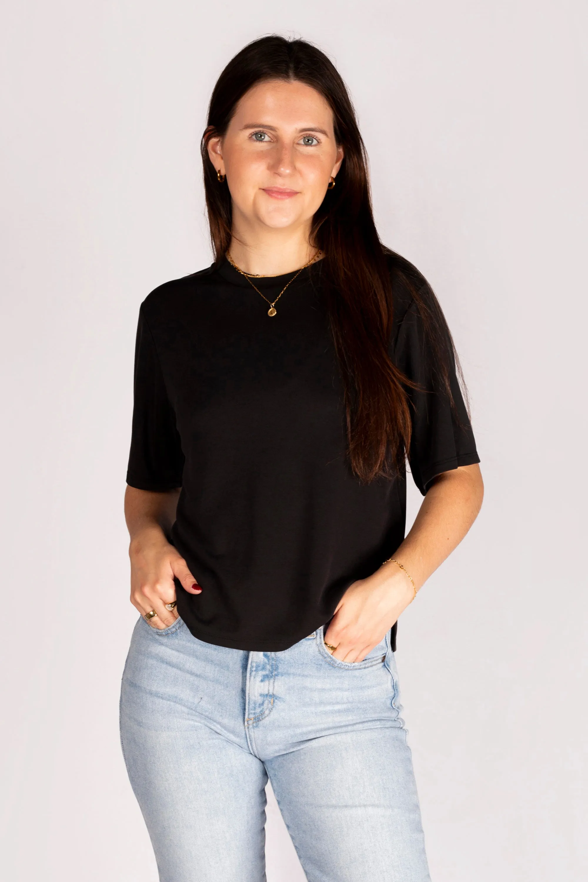 Kendra Black Basic Tee