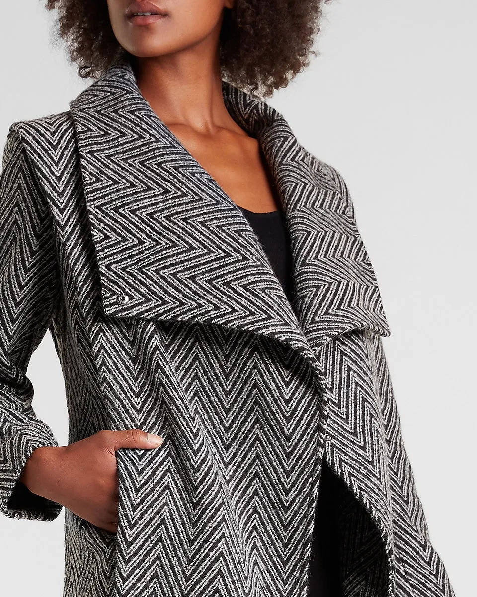 Strong Shoulder Chevron Wedge Coat in Black And White