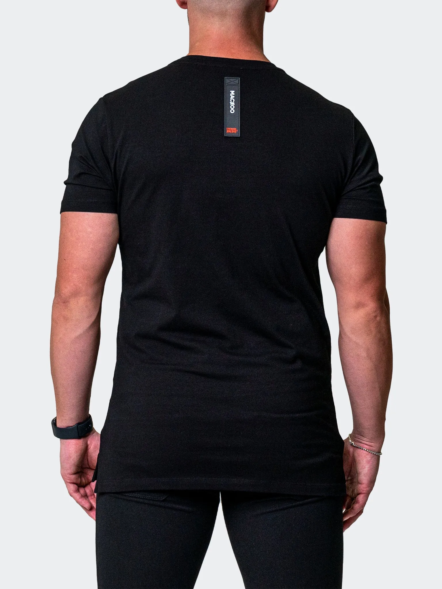 Tee Think Black